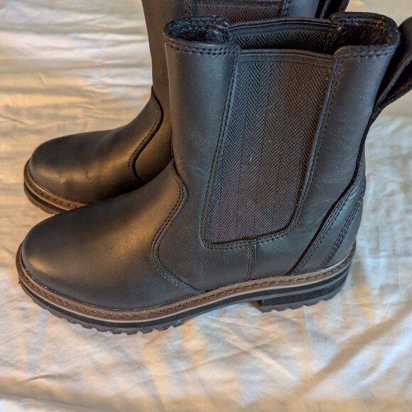 Women's Camden Hills Chelsea Boots - Picture 6 of 8